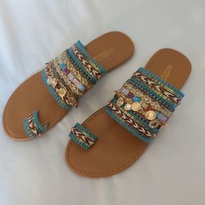 Beautiful BOHO Style Toe Ring Sandals